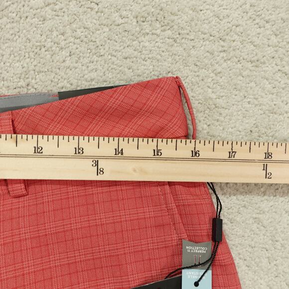 NWT Walter Hagen Mens Perfect 11 Golf Tonal Plaid Shorts Dark Coral Size 32 - Picture 2 of 10